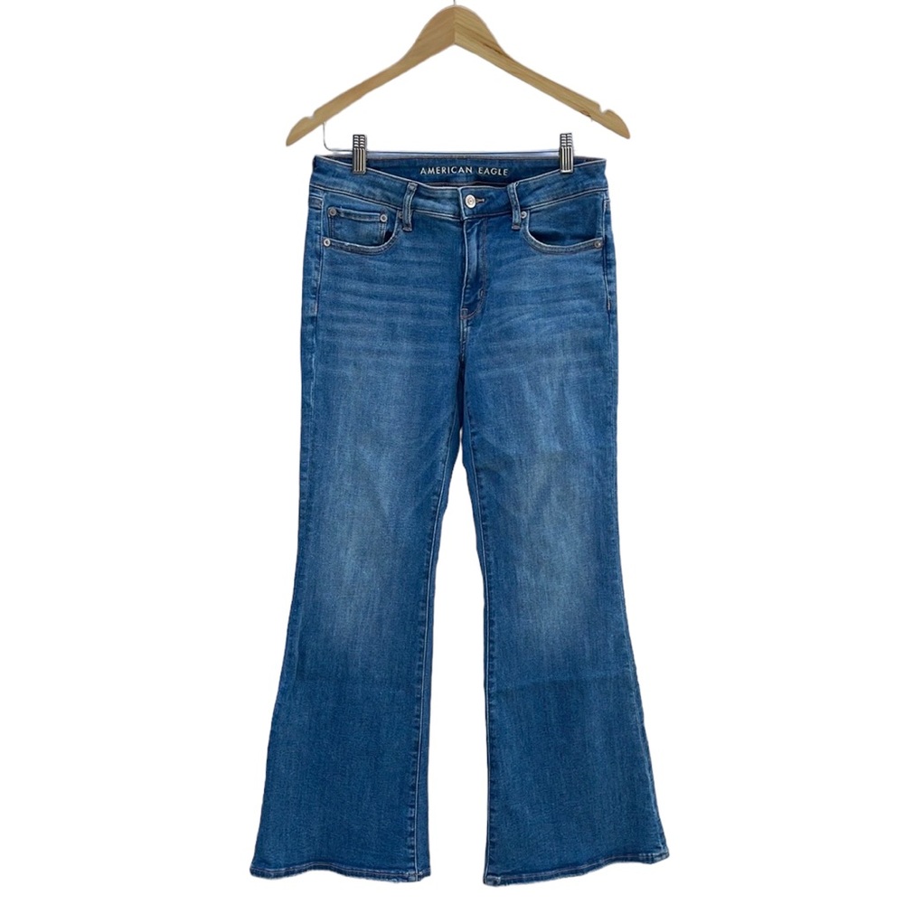 American Eagle Denim Flare Mid Rise Size 6 Short
